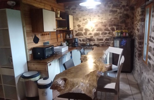 Poullaouen Casa | Autenticidad y serenidad en el campo entre Huelgoat y el Valle de los Santos