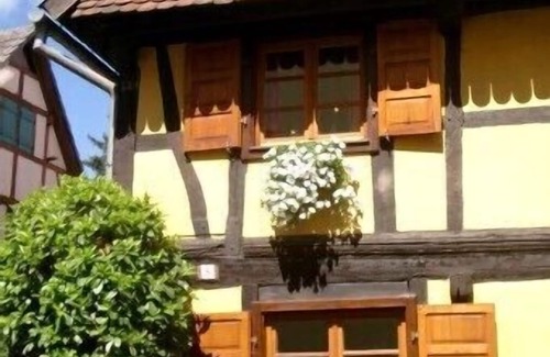 Vendenheim Casa | Autenticidad, encanto, confort. Casa tres pisos que data de 1764, completamente