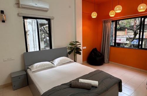 Koregaon Park Apartamento | Autumn: 1Bhk with Bathtub at Koregaon Park