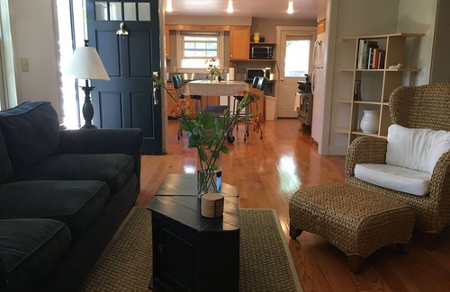 Nantucket Town Apartamento | Bicicleta a la playa 7 minutos !! ¡El verano ya casi está aquí!