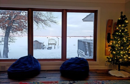 Nisswa Casa | DISPONIBILIDAD DE INVIERNO! Acogedor y Romántico. Pesca en hielo, Chimenea, Netflix, Compras