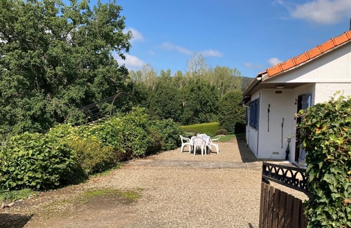 Chouvigny Casa | Auvernia: impresionantes vistas del desfiladero de la Sioule