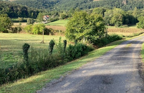 Chouvigny Casa | Auvernia: impresionantes vistas del desfiladero de la Sioule
