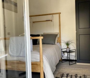 Foix Apartamento | AUX 4 LOGIS - Studio Le Roof - Une vue splendide - Petit déjeuner offert 1ère nuit
