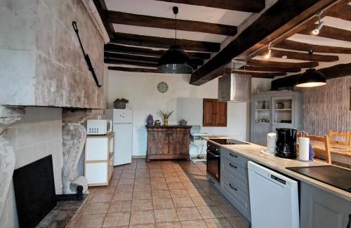 Braye-Sous-Faye Casa | Aux Acacias