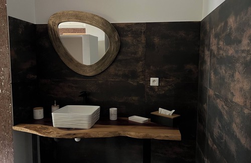 Leval Casa | Aux Deux Tours