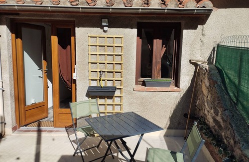 Villefranche-de-Conflent Apartamento | Aux Pieds des Remparts
