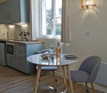 Mimizan Apartamento | Aux portes de la plage, entièrement rénovés, climatisation, wifi, Parking gratuit, linge de maison fournit, ménage en fin de séjour compris