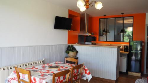 Villefranche-de-Panat Apartamento | Aux rives du lac