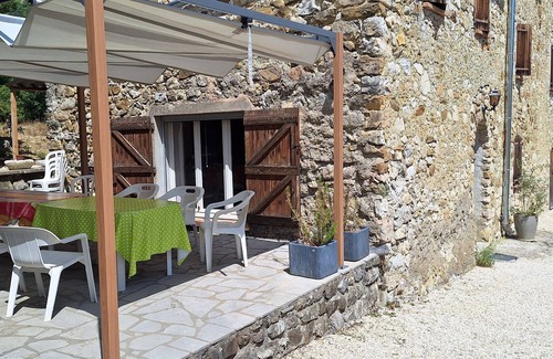 Saint-Ferreol-Trente-Pas Casa | Aux tilleuls de la Baume: quiet renovated farmhouse in the Baronnies Provençales