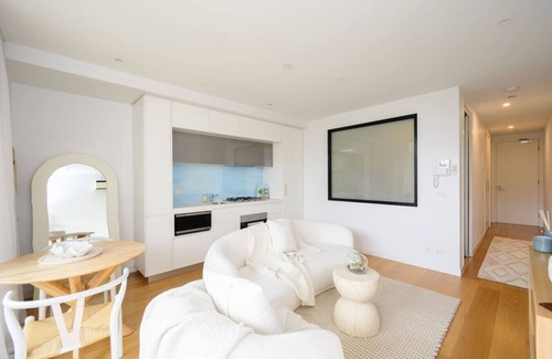 Port Melbourne Apartamento | Ava | 100m to Beach & Bay St