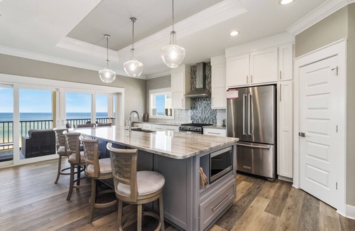 Port St. Joe Casa | AVAIL 9/27-10/4 -5 NGT MINIMUM! GULF FRONT 9BD/9.5BA, 3 LIVING AREAS, ELEVATOR, POOL!