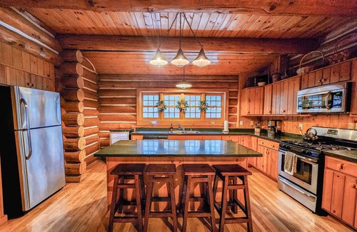 Brodhead Cabina | Avail. Octoberfest Sep 25th-28th-Lake Cabin w/King