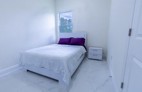 Sunshine Apartamento | Available Unit in Ft Myers
