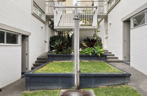 Avalon Beach Apartamento | avalon breakers retreat… just steps to Avalon beach…