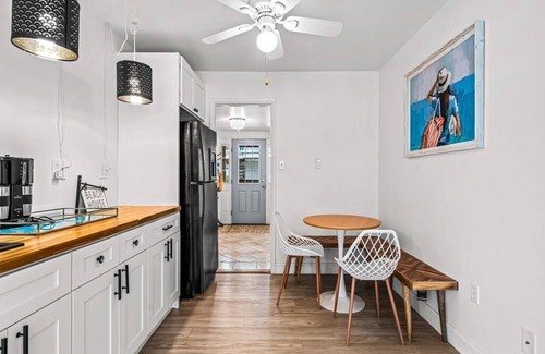 Avalon Casa | AVALON CLOSE TO BEACH 5 BEDRM 4 BATHS SLEEPS 14