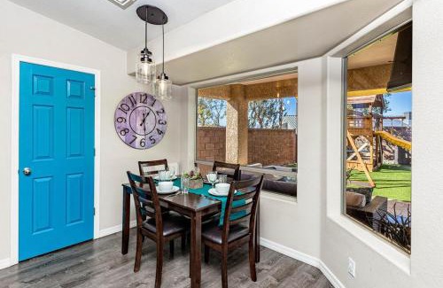 Lake Havasu City Casa | Avalon Havasu Pool Spa Playground Sleeps 20