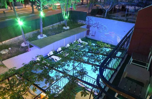 Kadnlar Denizi Mahallesi Apartamento | Avalon Otel