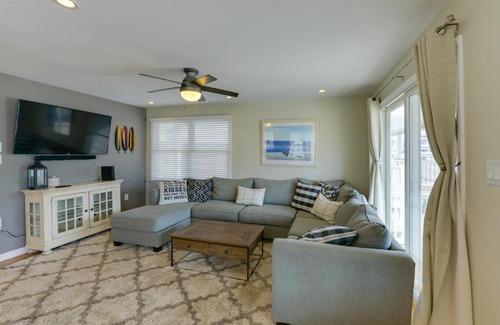 Avalon Apartamento | Avalon Vacation Rental with Porch and Grill!