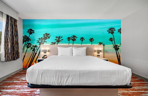 West Beach Hotel | Avania Inn of Santa Barbara