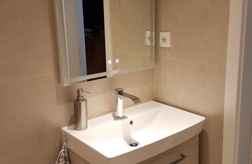 Euskirchen Apartamento | Avantgarde