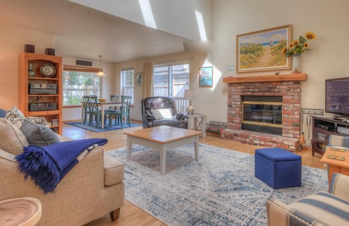 Manzanita Casa | Avas Sunny Delight (MCA 682)