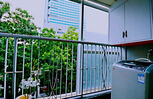 Futian Apartamento | Avatar Green Queen Round Bed High Rise View Futian