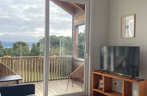 Frutillar Cabina | Ave Lodge