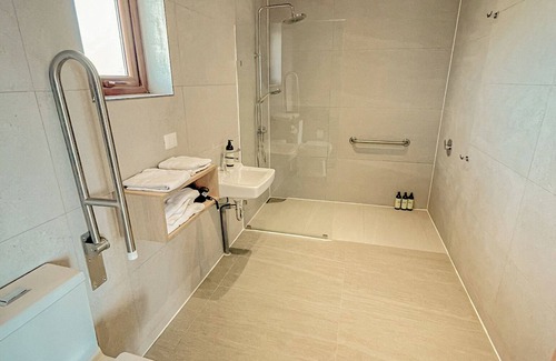 Frutillar Cabina | Ave Lodge