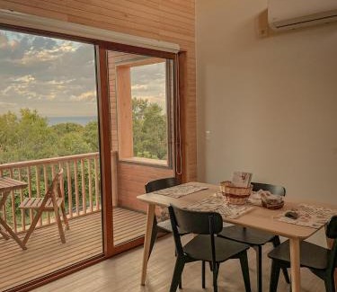 Frutillar Cabina | Ave Lodge Frutillar