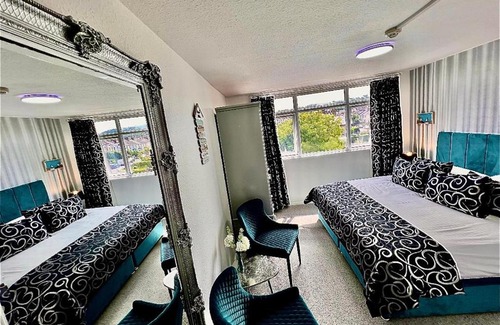 Babbacombe Casa | Aveland House
