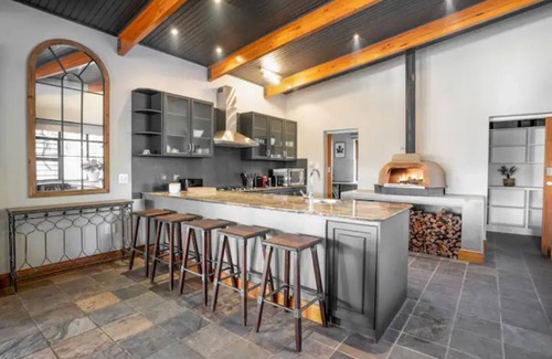 Stellenbosch Casa | Avemore Manor House -Exquisite winelands home with Breathtaking Views