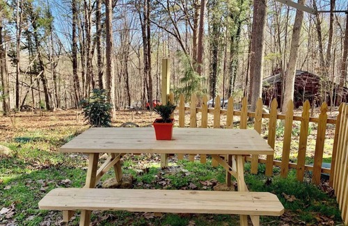 Chapel Hill Casa | Avenger Oaks Guesthouse
