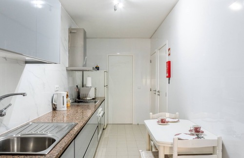 Vila Nova de Gaia Apartamento | Apartamento Avenida - apartamento céntrico con garaje y vista al río