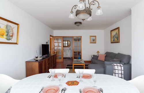Vila Nova de Gaia Apartamento | Apartamento Avenida - apartamento céntrico con garaje y vista al río