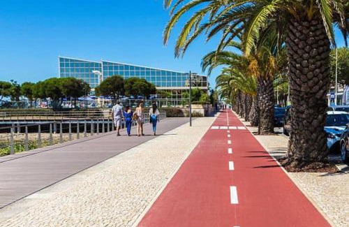 Marinhas Casa | Avenida House a 700 metros da praia