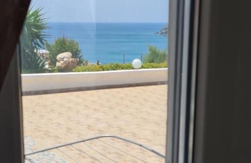 Milos Apartamento | Avgerinou Studios