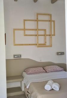 Milos Apartamento | Avgerinou Studios