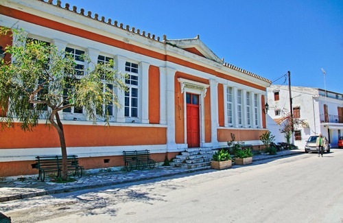 Gaios Apartamento | Avgi Apartment Dio: apartamento renovado en Paxos dentro de Gaios, vistas panorámicas al mar