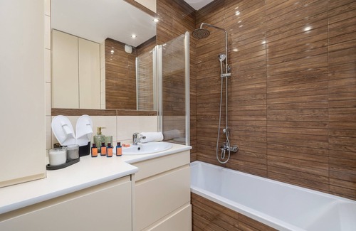 Czyzyny Apartamento | Avia Apartment by Renters Prestige