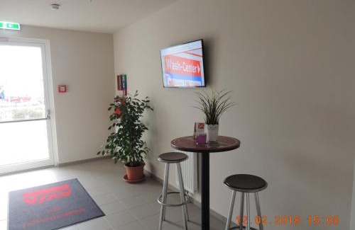 Bisamberg Cama Y Desayuno | AVIA Motel Bisamberg