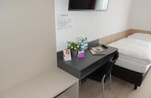 Bisamberg Cama Y Desayuno | AVIA Motel Bisamberg