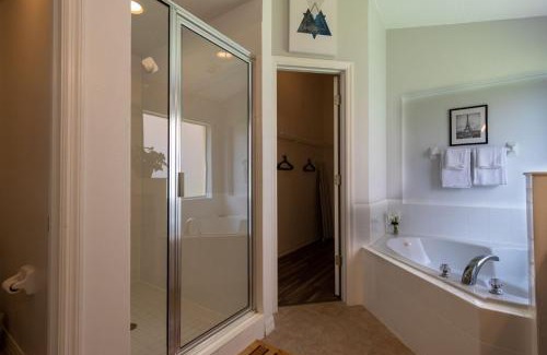 Loughman Casa | Aviana resort near Disney, private pool home, free WiFi, washer and dryer and more