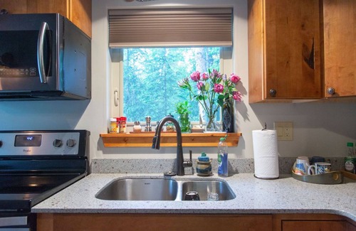 Talkeetna Casa | Aviator Cabin