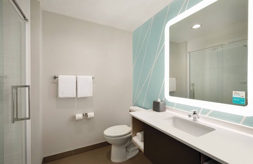 Harrisburg Hotel | Avid Hotel Harrisburg NE - Hershey Area