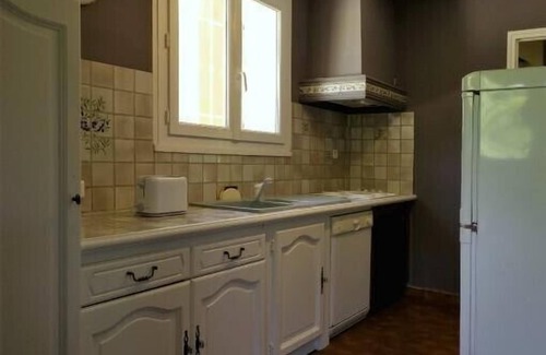 L'Isle-sur-la-Sorgue Villa | Villa de una planta encanto tranquilo independiente, en las alturas