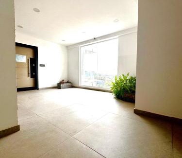 Labadi Apartamento | Aviora Suites at Peter James Court