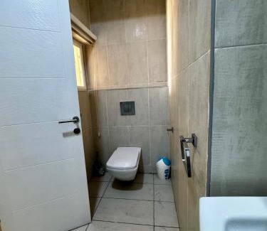 Labadi Apartamento | Aviora Suites at Sapphire Court