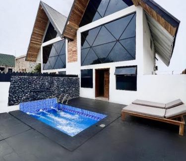 Ofin Complejo | AVISTA Beach Resort Lekki Lagos