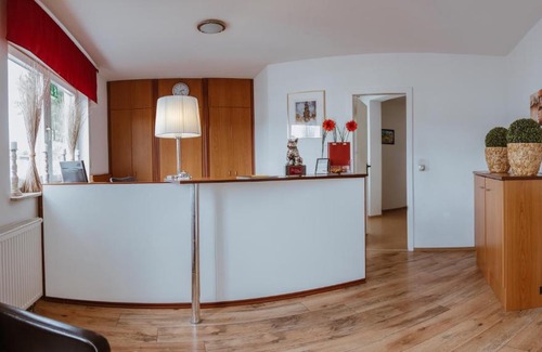 Gross-Zimmern Apartamento | Aviva Apartment Hotel